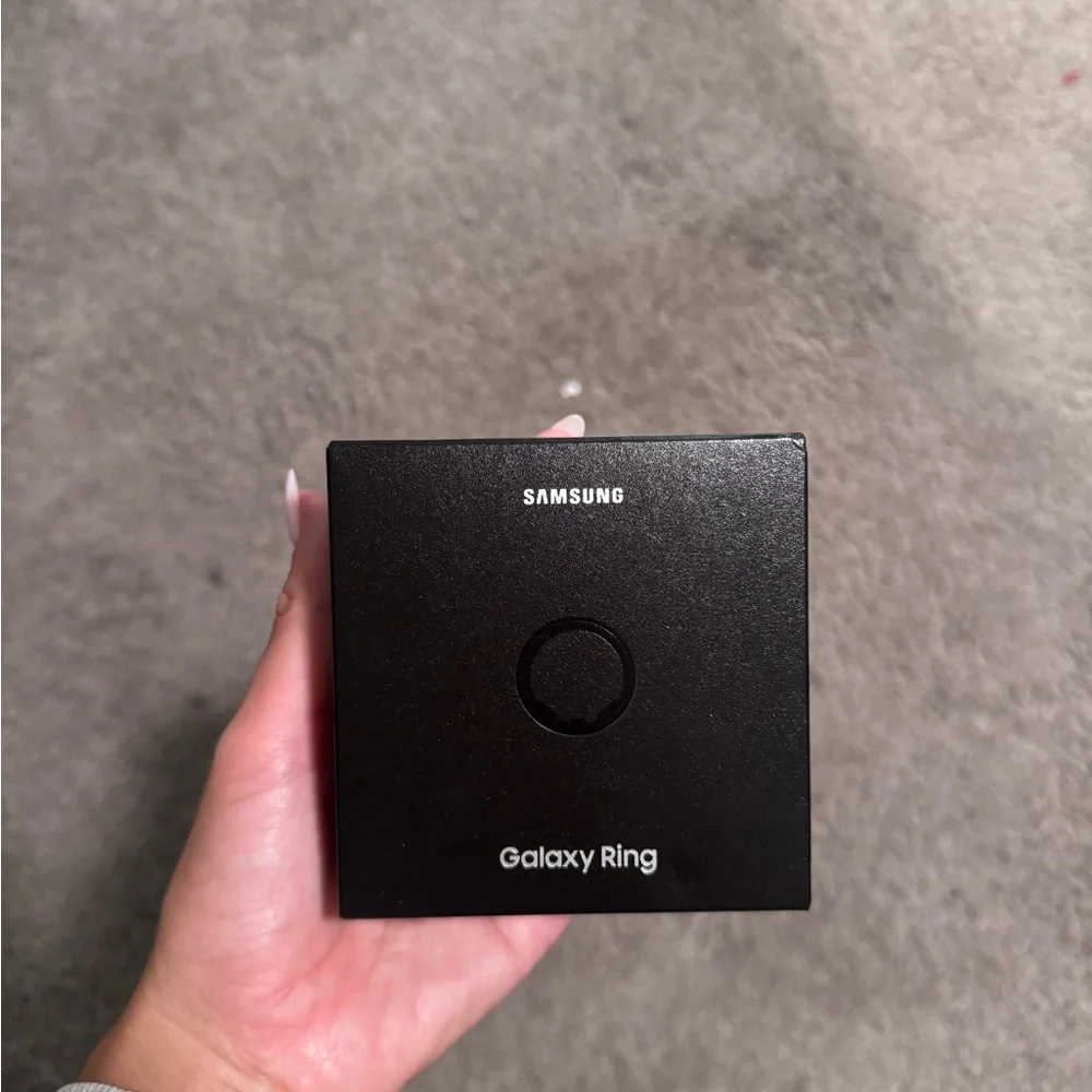 Samsung Galaxy Ring in Black